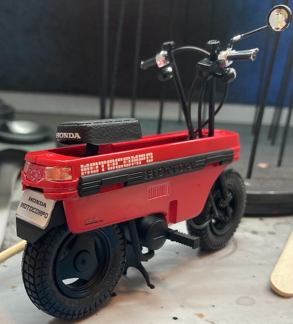 The rear right side of the model.